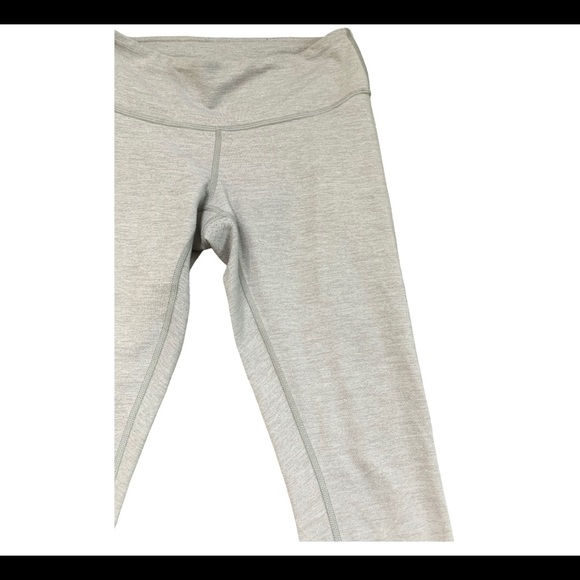 LULULEMON Crop Leggings With Elastic Waistband Grey Size 4 - Picture 4 of 9